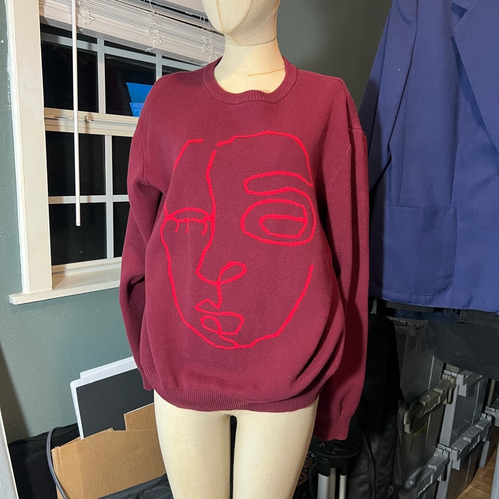 Forever 21 Mens XL Sweater, Maroon W/ Art Outline, Modern Style